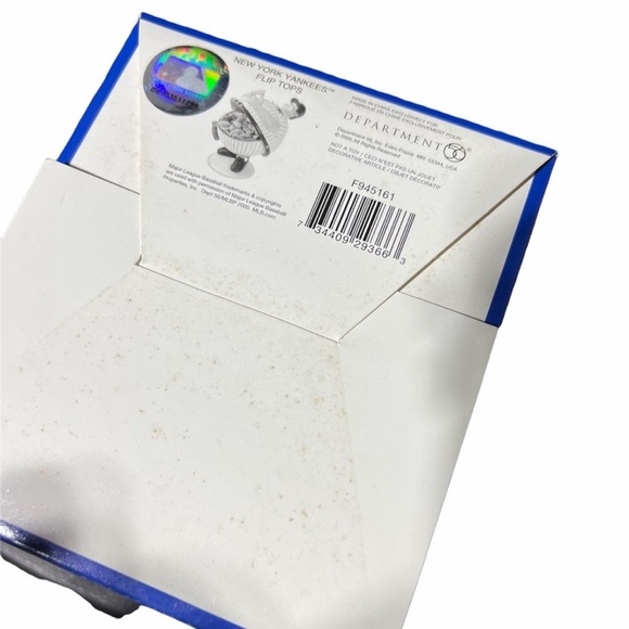 New York Yankees Department 56 Flip Tops - Picture 4 of 4